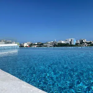 *** Hotel Winday A 4 Calles De La 5a Avenida Messico